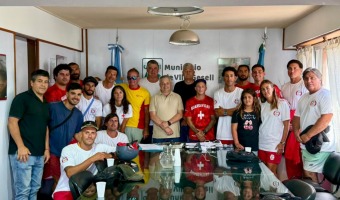 FIN DEL CONFLICTO: EL INTENDENTE BARRERA FIRM� CONVENIO CON GUARDAVIDAS